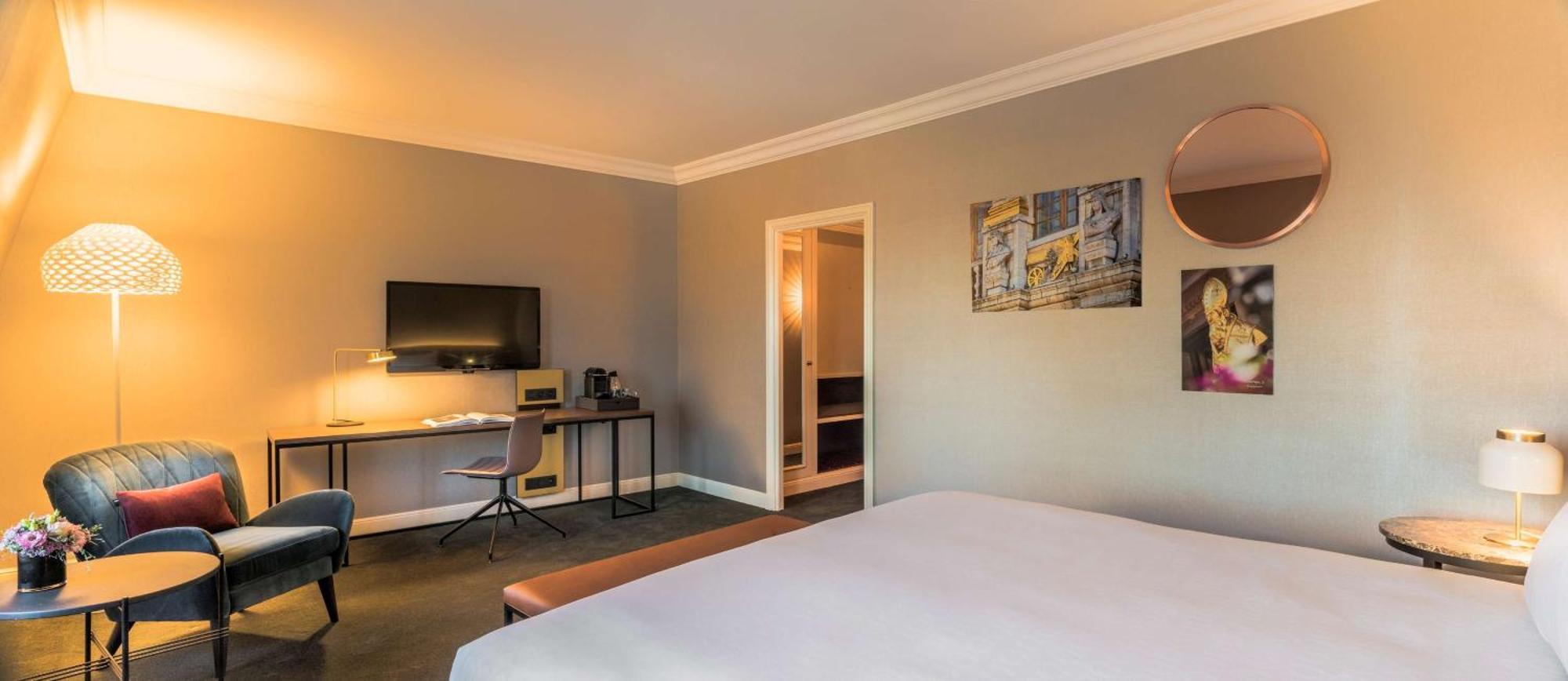 Hilton Brussels Grand Place Eksteriør bilde