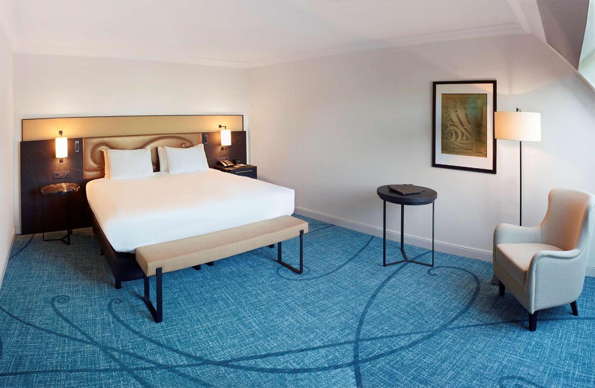 Hilton Brussels Grand Place Eksteriør bilde