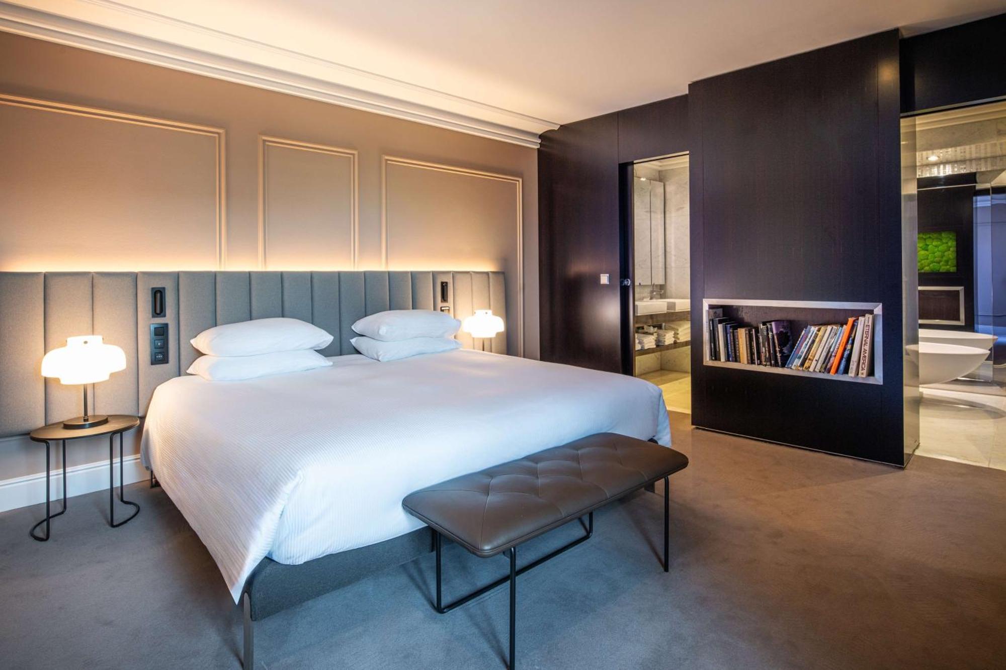 Hilton Brussels Grand Place Eksteriør bilde